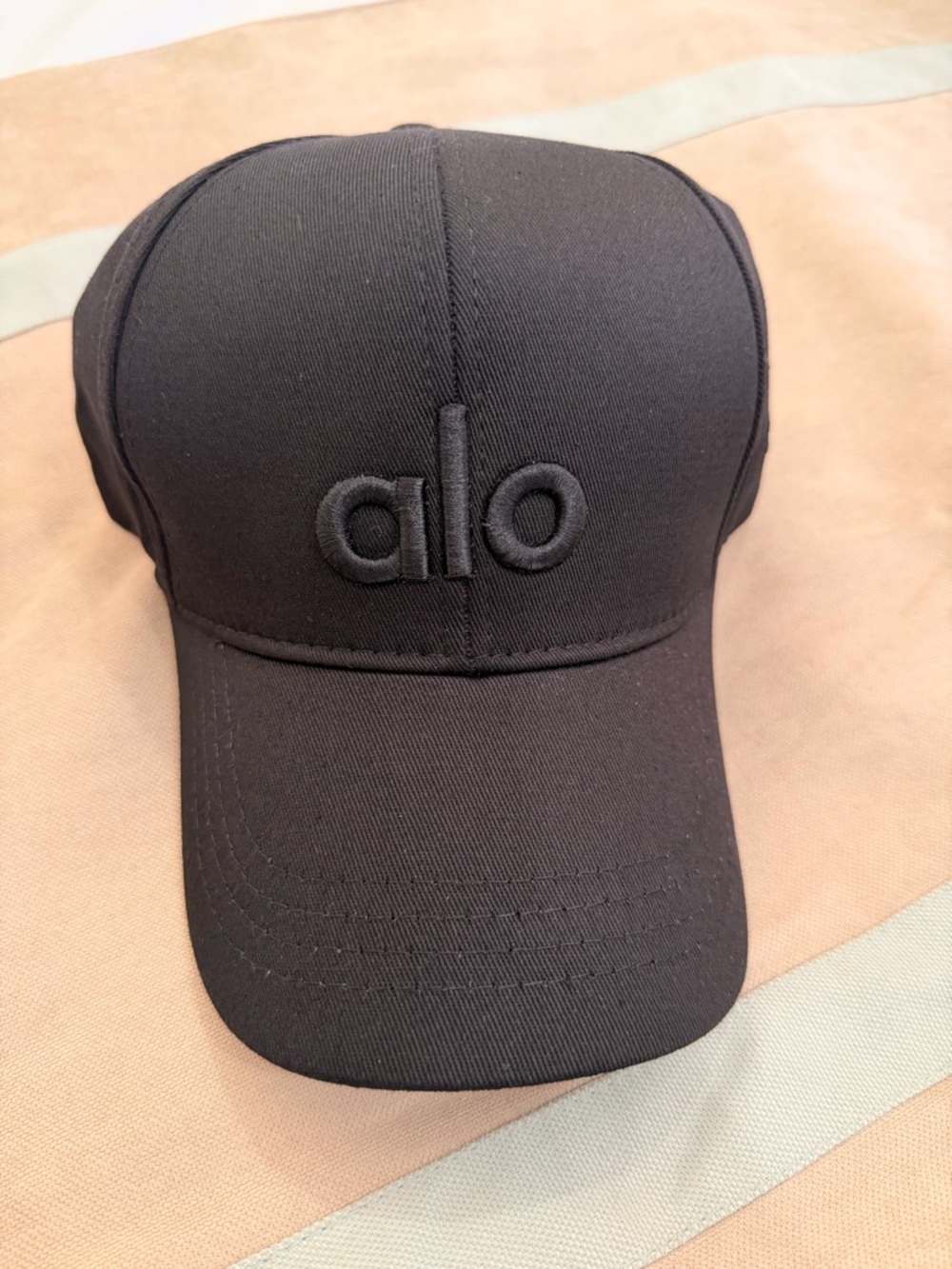 Alo Classic Black Logo Baseball Cap